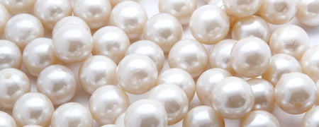 Parels voor het haar: schoonheid en elegantie in één detail