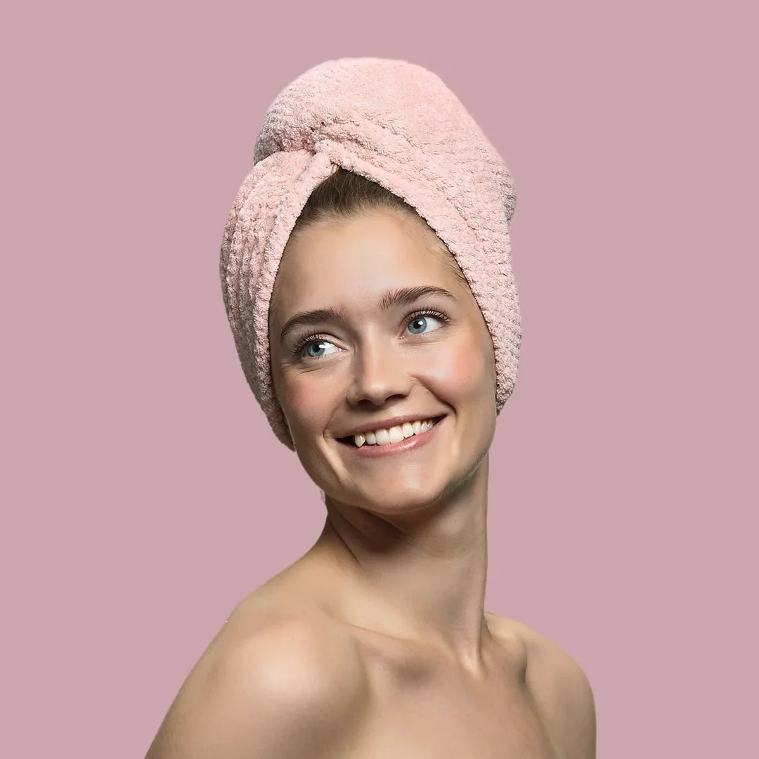 Asciugamano in microfibra per capelli: 5 motivi per utilizzarlo