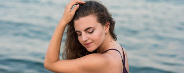 Does conditioner clean hair? What it actually does instead