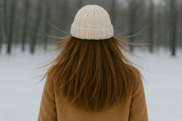 how to prevent static hair in winter - illustration