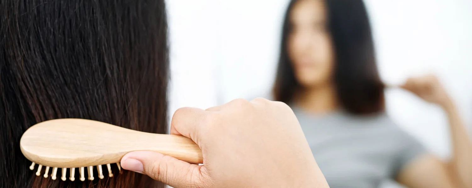Find the best hairbrush for thick hair and make voluminous hair easier to manage