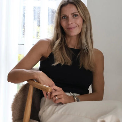  Christina, peluquera