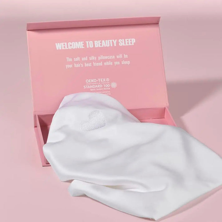 Hvidt bambus pudebetræk og box 